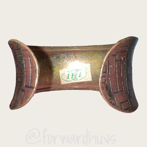 Thick Copper Colored Cuff Bracelet - IHI India - Picture 4 of 8